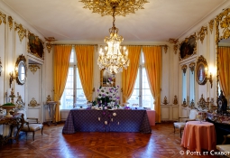 Salon Doré