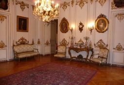 Salon Doré